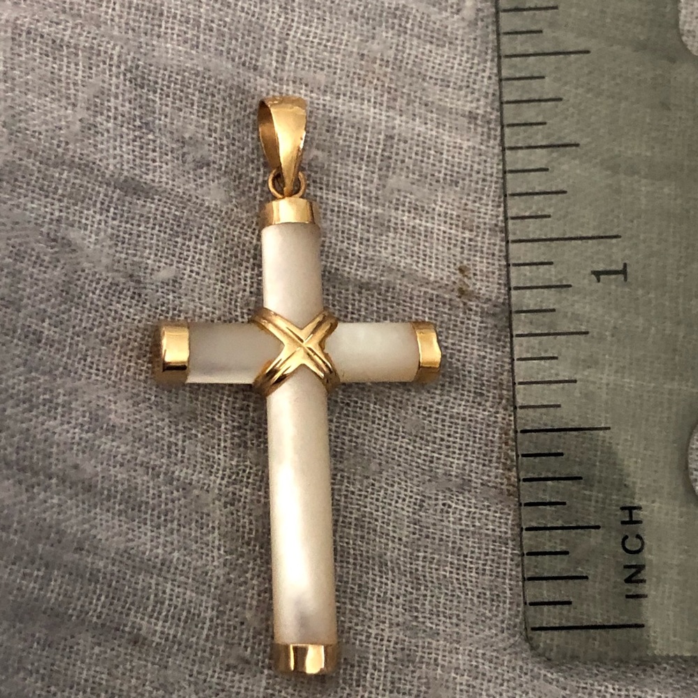 14k kt gold mother of pearl cross pendant